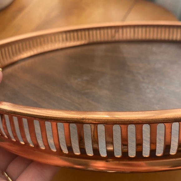 Gorgeous Vintage Style Copper & Faux Wood Design Table/Centerpiece Tray - Picture 2 of 10